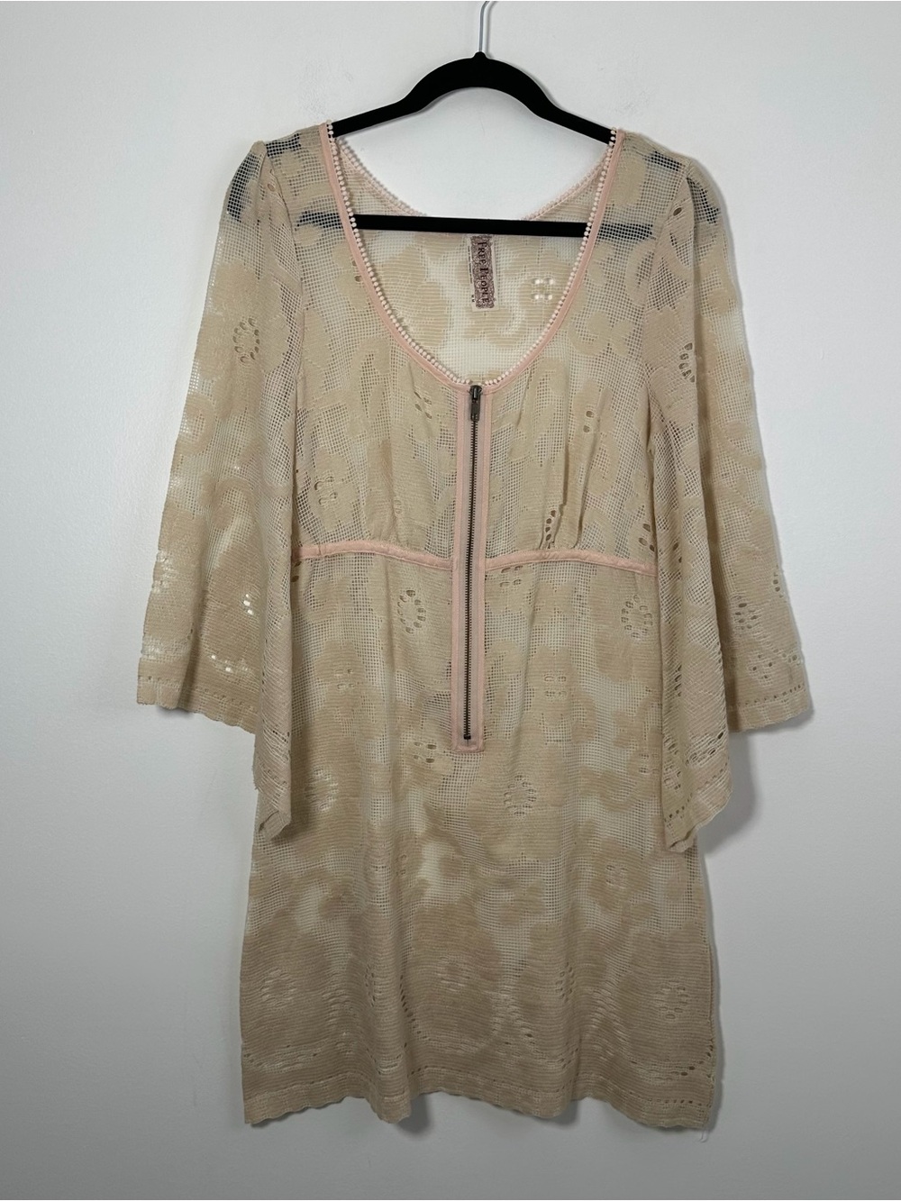 Free People Cream Floral Lace Tunic Dress Size Medium Pink Trim Zip Front Boho